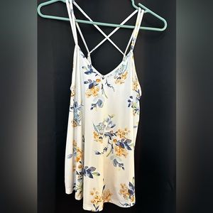Women’s spaghetti strap tank top